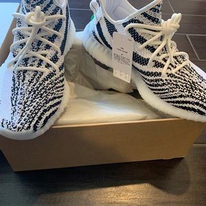 Yeezy 350 v2s